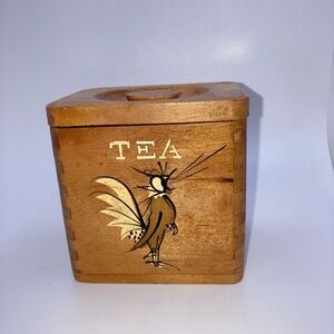 Vtg 1940s Japan Painted Wood Rooster Tea Box Canister 3.5” H x 3.4” W 3” Depth